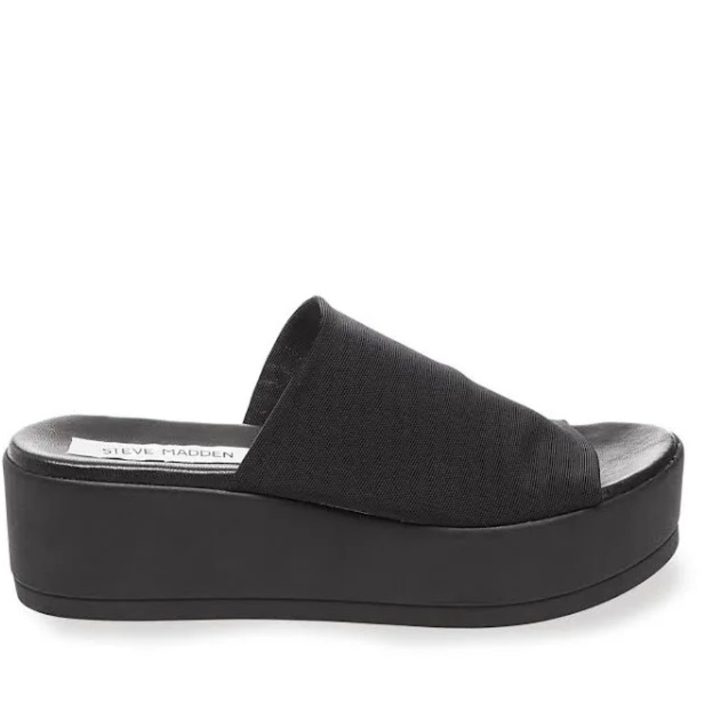 Steve Madden Slinky Black Platform Sandals - 7 (runs small)